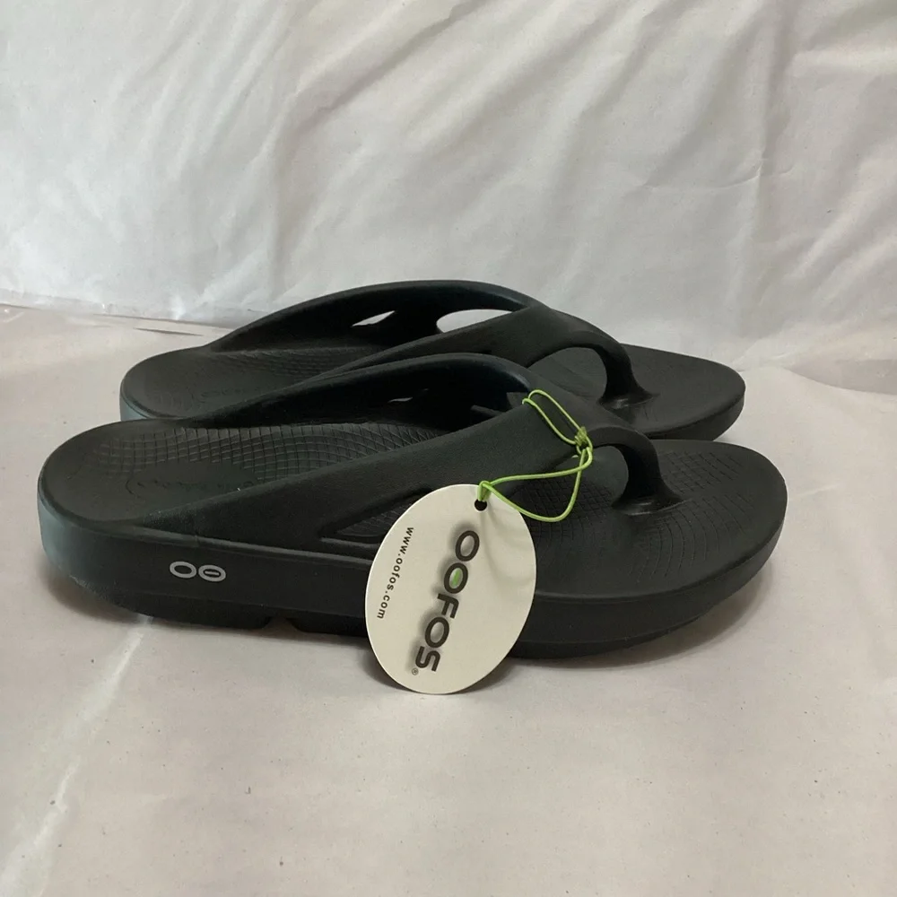 Oofos unisex original Black Flip Flop Sandals man’s size 7 women’s size 9 - Picture 3 of 9